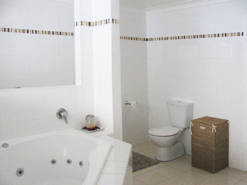 Chipping Norton NSW 2170