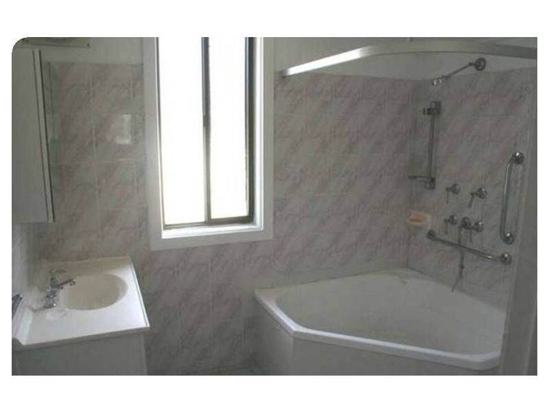 82  Walder Rd, Hammondville NSW 2170