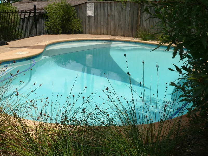 72 Gal Cres, Moorebank NSW 2170