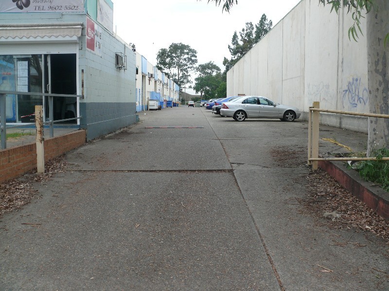 6/12 Regent Street, Moorebank NSW 2170