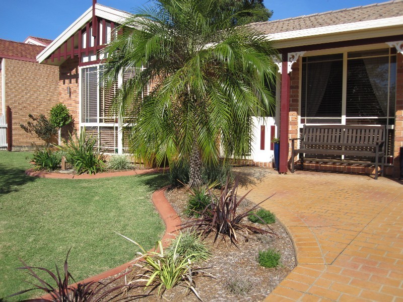 Wattle Grove NSW 2173