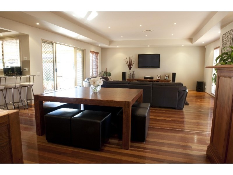 19 Bundarra, Wattle Grove NSW 2173