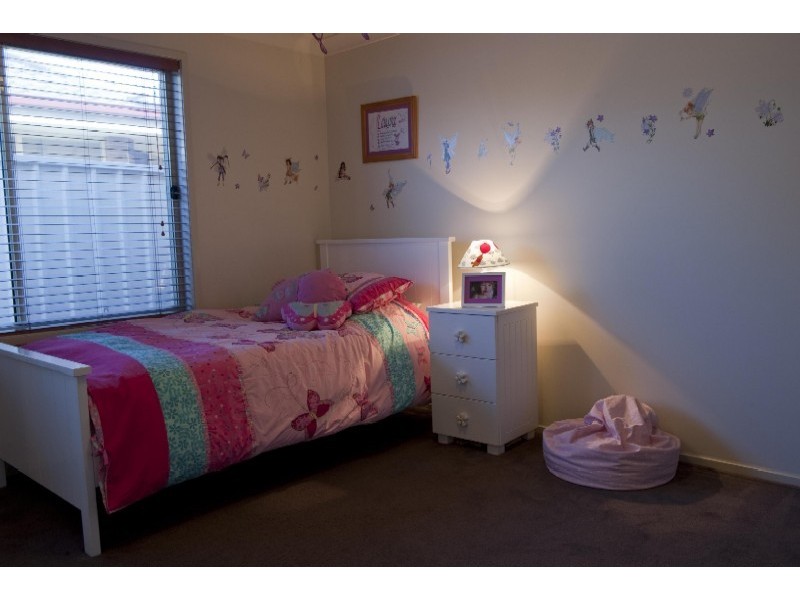 19 Bundarra, Wattle Grove NSW 2173