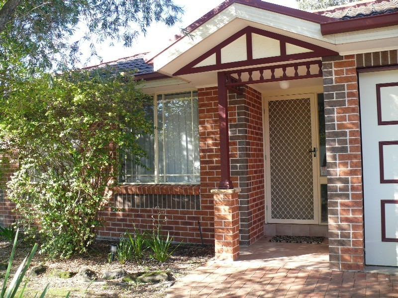 Wattle Grove NSW 2173