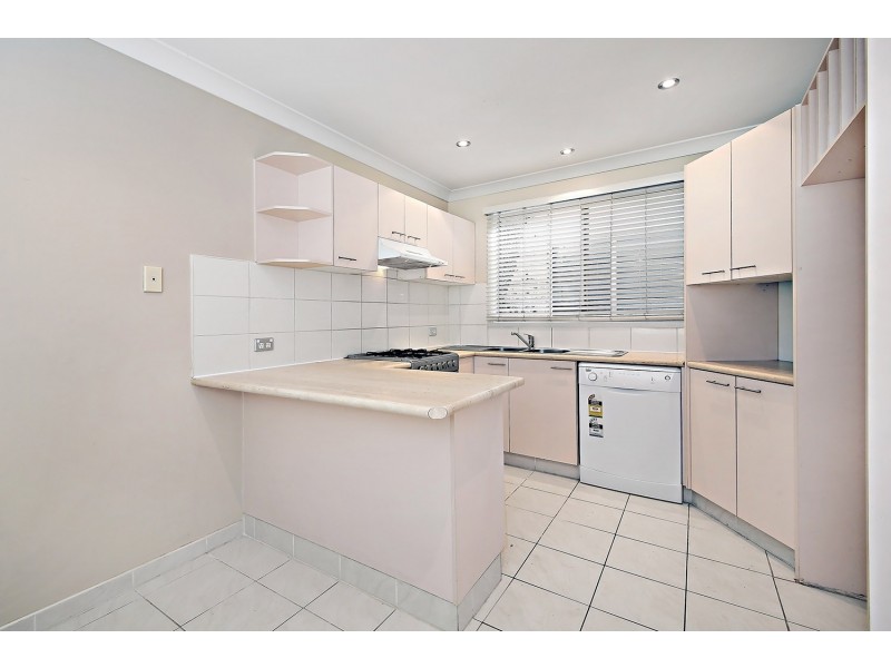 Wattle Grove NSW 2173