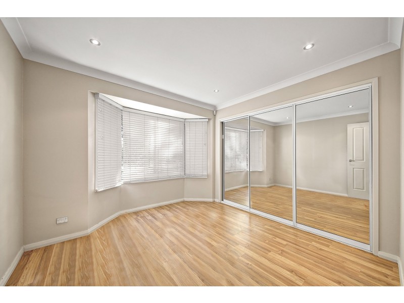 Wattle Grove NSW 2173