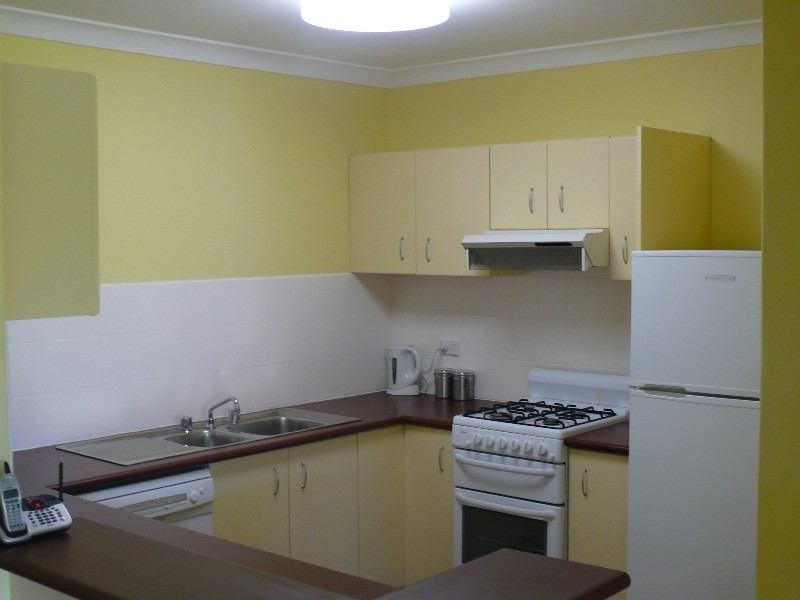 9/2 Mead Dve, Chipping Norton NSW 2170