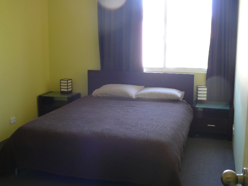 9/2 Mead Dve, Chipping Norton NSW 2170