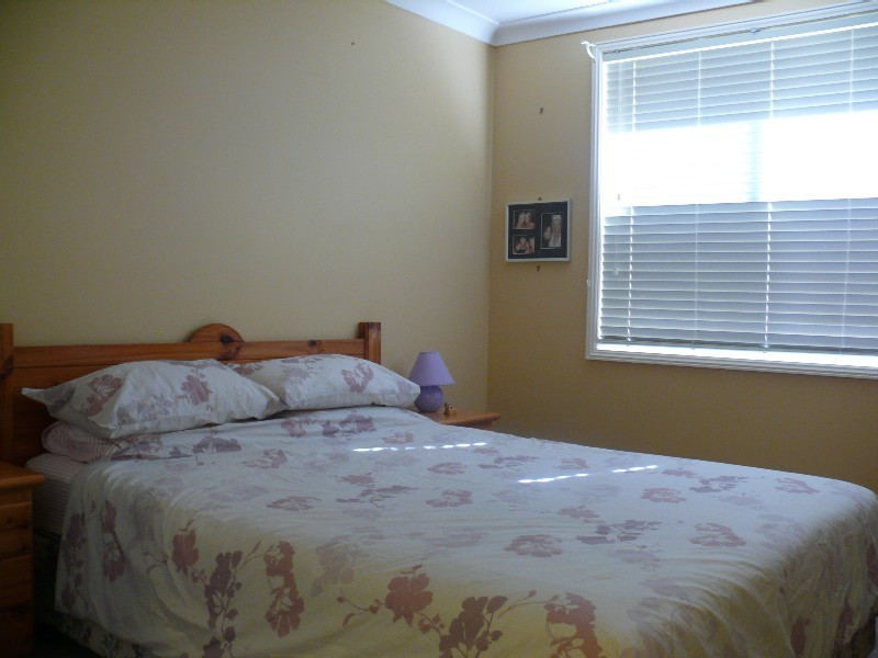 Wattle Grove NSW 2173