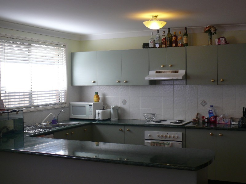 Wattle Grove NSW 2173
