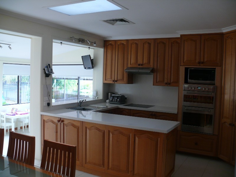 23 Gal Cres, Moorebank NSW 2170