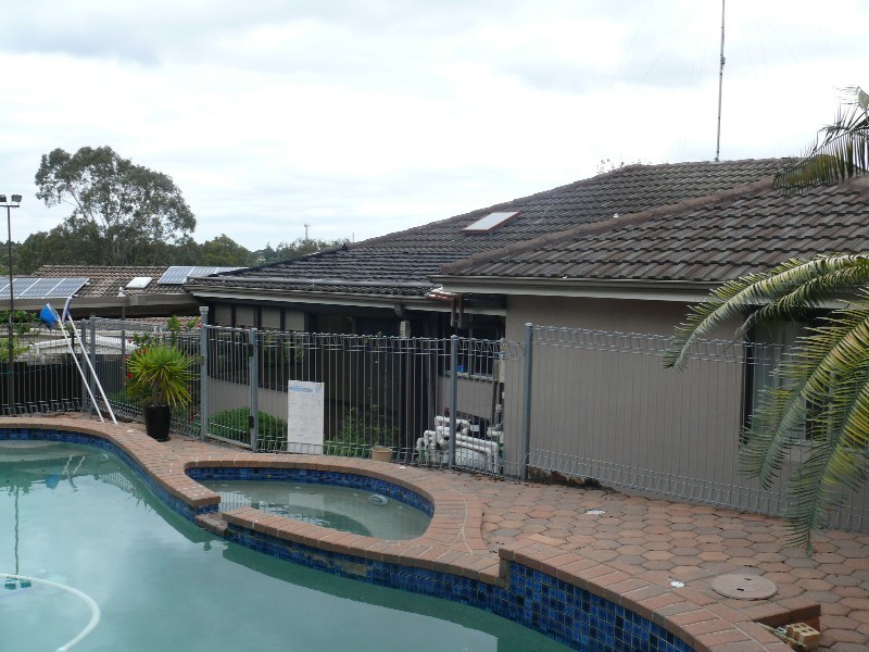 23 Gal Cres, Moorebank NSW 2170