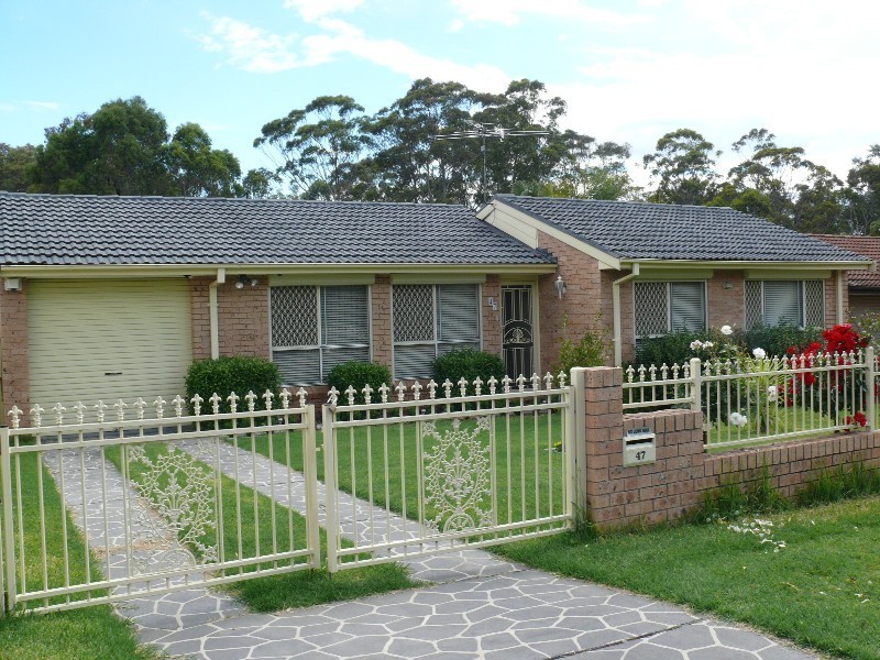 47 Woodland Park, St Helens Park NSW 2560