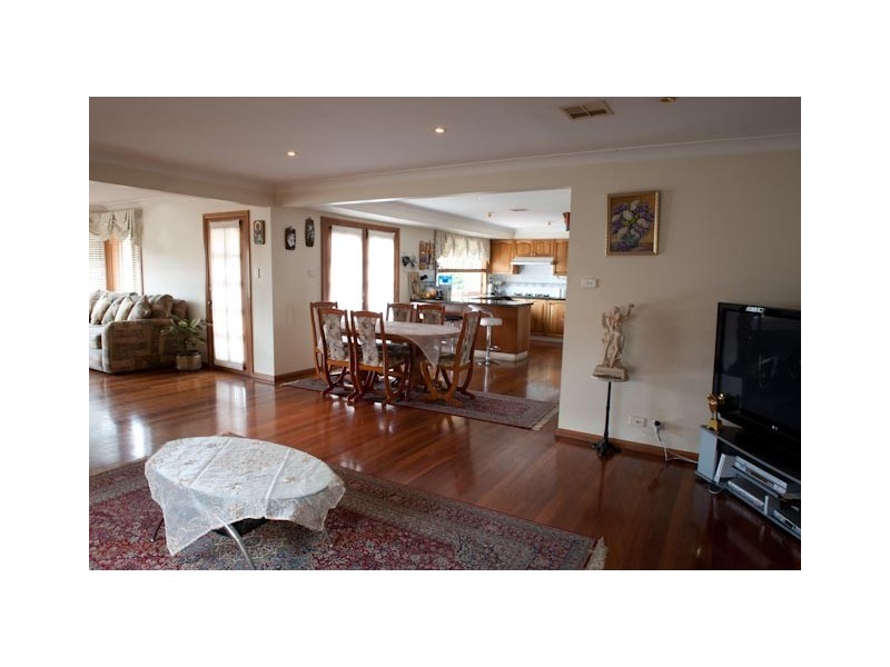 Chipping Norton NSW 2170