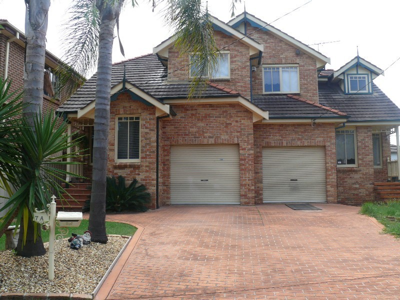 7A Swain St, Moorebank NSW 2170