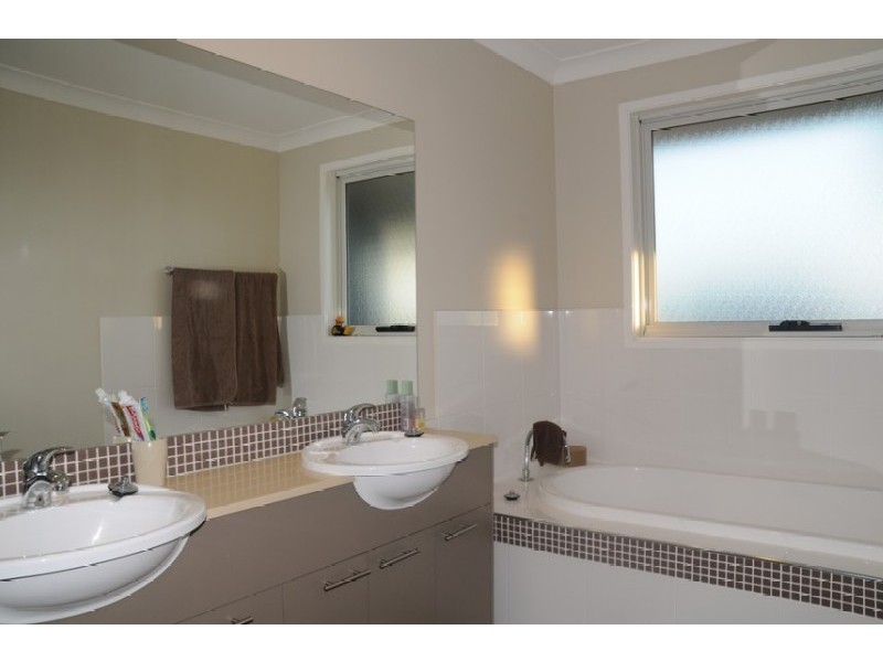 4 Schulten Street, Moorebank NSW 2170