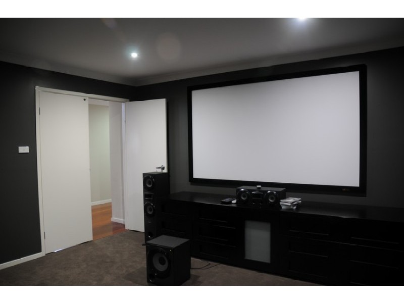 4 Schulten Street, Moorebank NSW 2170