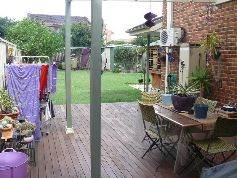 10A Shoreham Cres, Chipping Norton NSW 2170