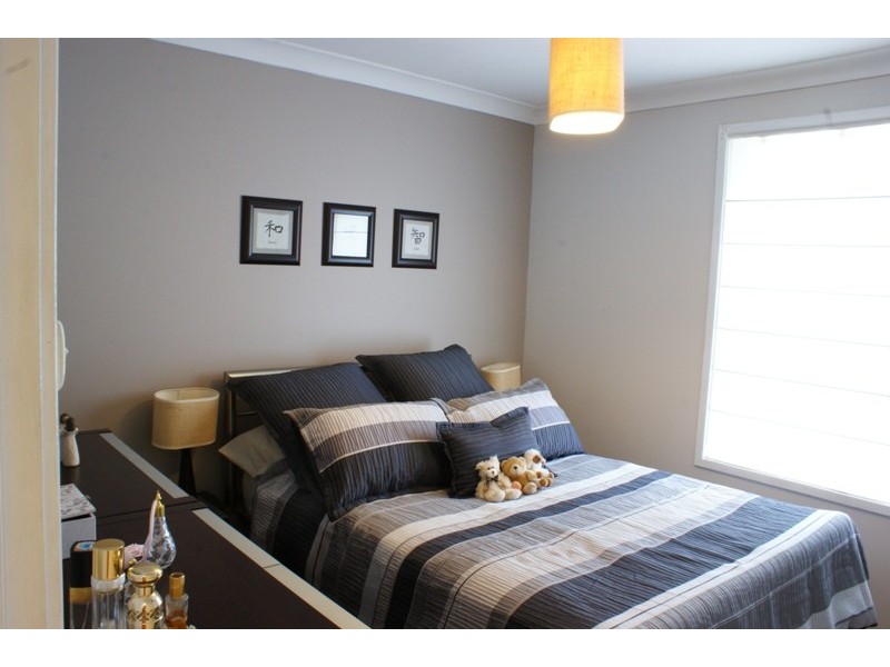 28 Ikara Cres, Moorebank NSW 2170