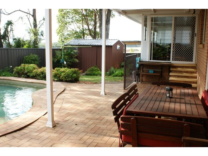 28 Ikara Cres, Moorebank NSW 2170