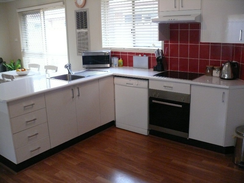 132A Renton Ave, Moorebank NSW 2170