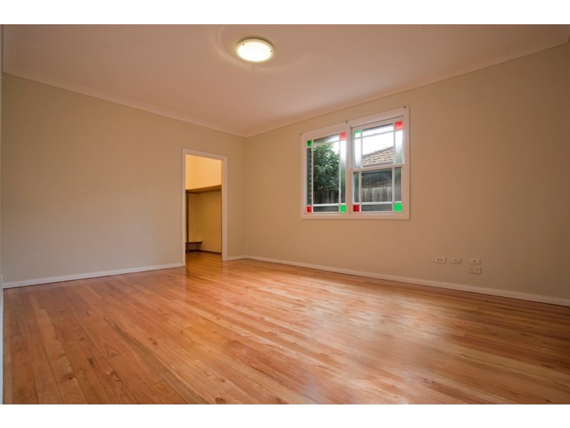 10 Acola Crt, Wattle Grove NSW 2173