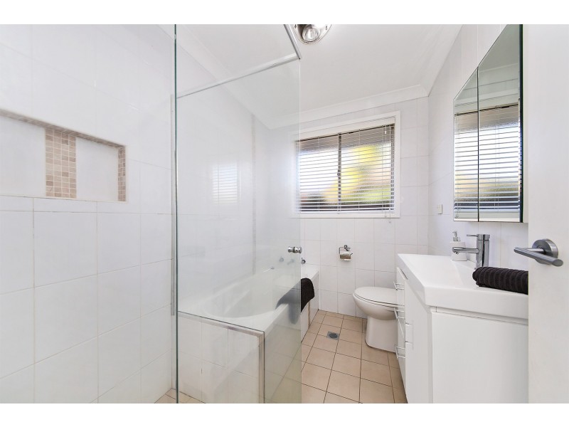 5 Rail Place, Chipping Norton NSW 2170