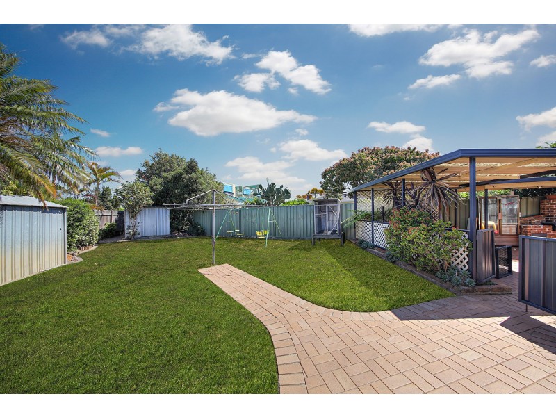 5 Rail Place, Chipping Norton NSW 2170