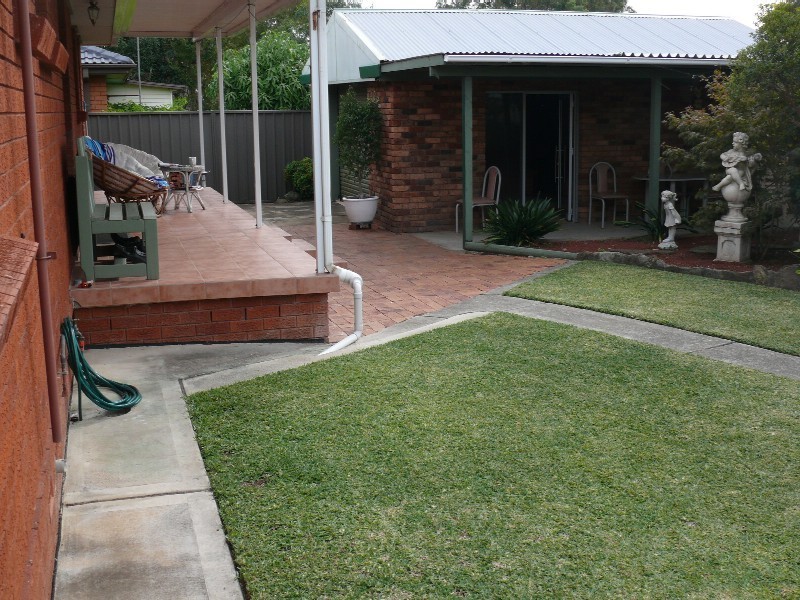 16  Dredge Ave, Moorebank NSW 2170