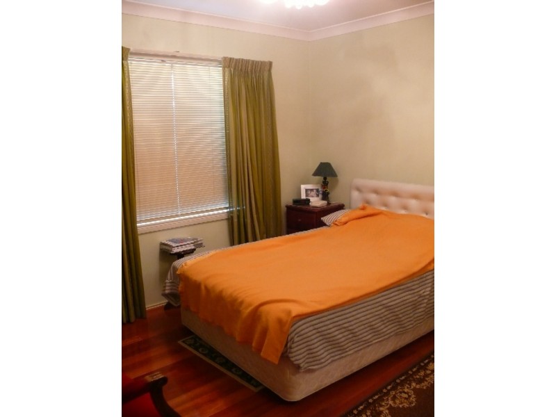 18 Epsom Rd, Chipping Norton NSW 2170