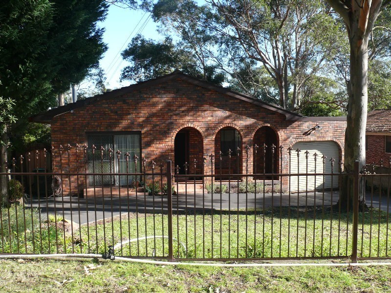 65 St Georges Cres, Sandy Point NSW 2172