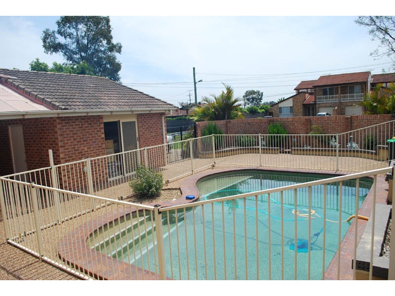 180 Longstaff Ave, Chipping Norton NSW 2170