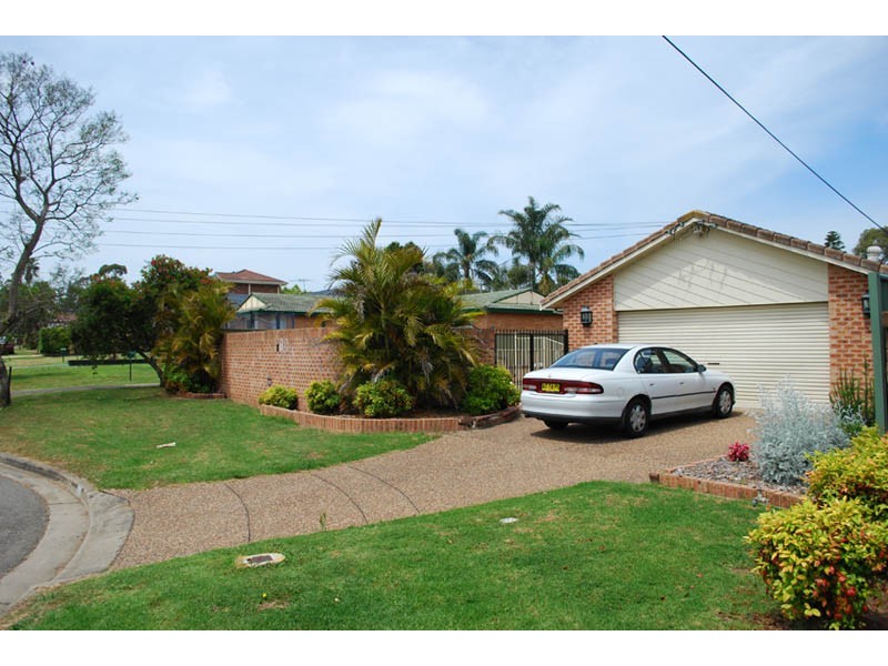 180 Longstaff Ave, Chipping Norton NSW 2170