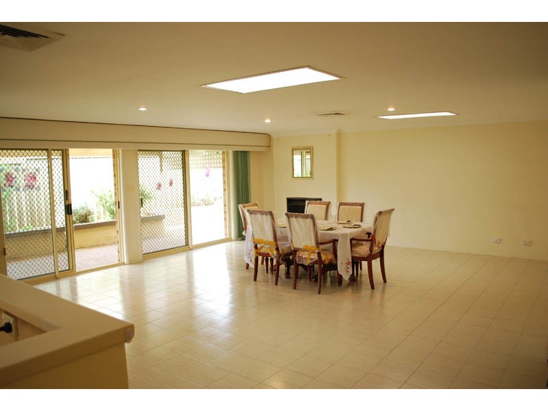 180 Longstaff Ave, Chipping Norton NSW 2170