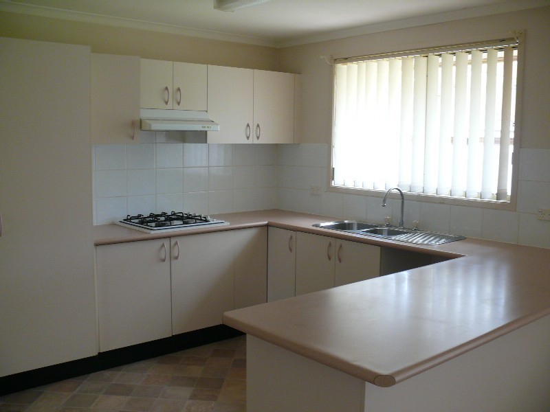 Wattle Grove NSW 2173