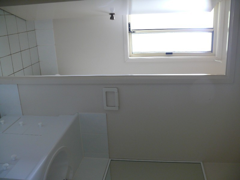 Wattle Grove NSW 2173