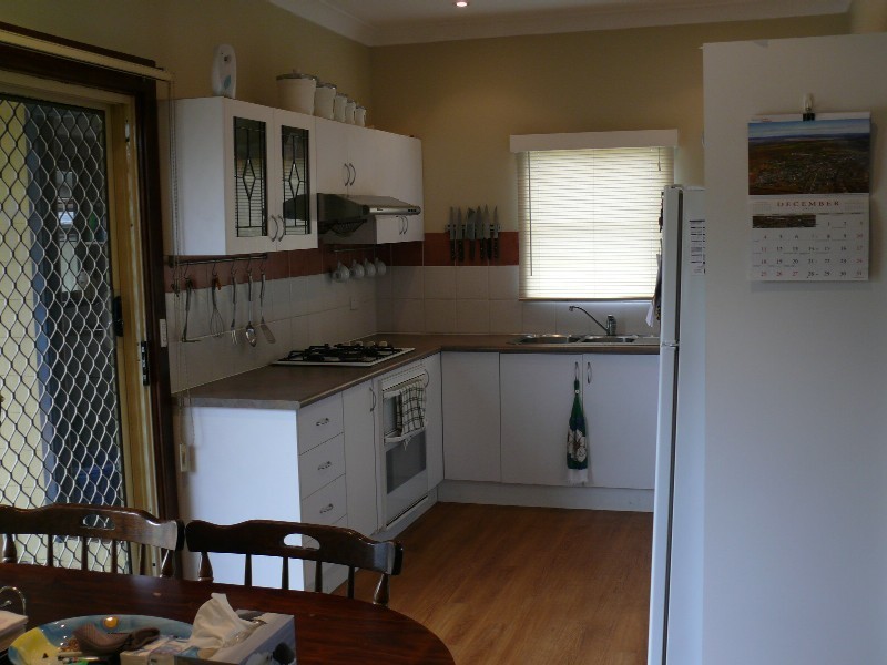 13 Bridges Ave, Wattle Grove NSW 2173