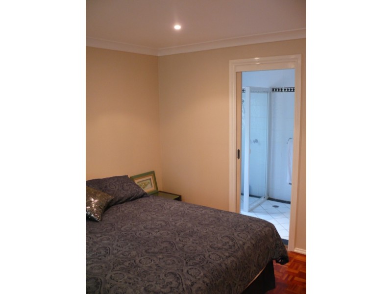 14 Malinya Crescent, Moorebank NSW 2170