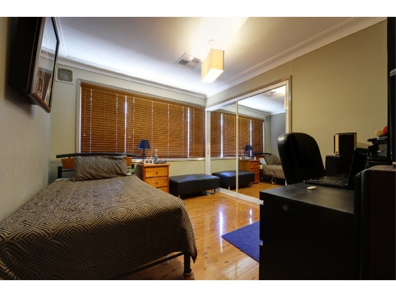 Chipping Norton NSW 2170