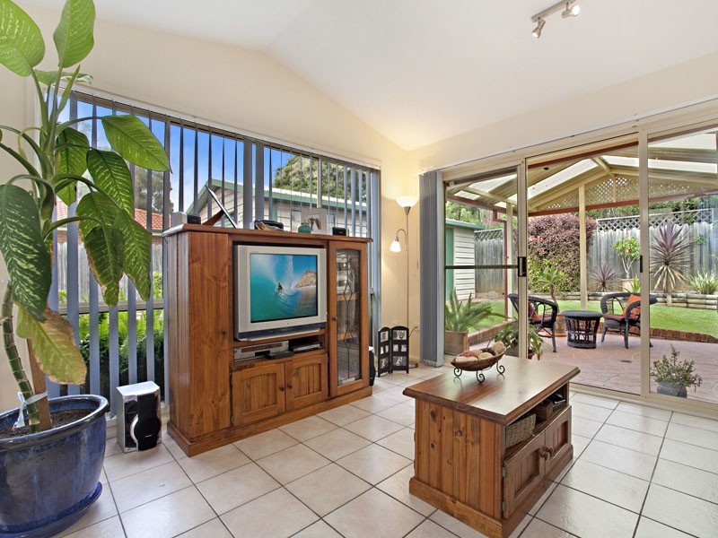 Wattle Grove NSW 2173