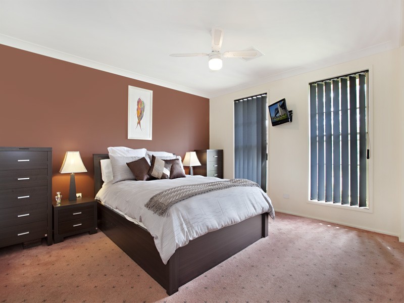 Wattle Grove NSW 2173