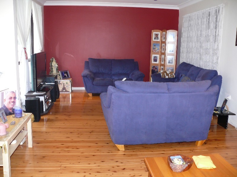 164 Longstaff Ave, Chipping Norton NSW 2170