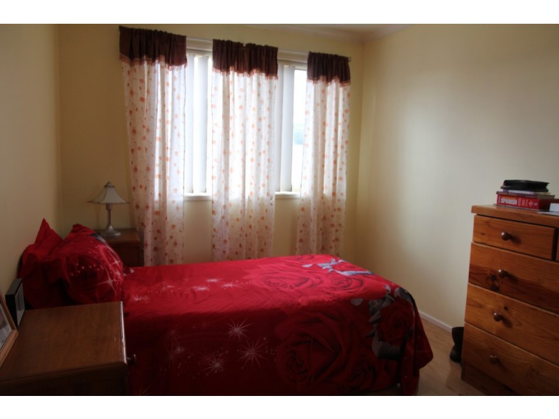10A Wellwood Ave, Moorebank NSW 2170