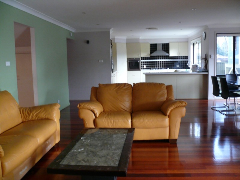 21 Vasta Ave, Moorebank NSW 2170
