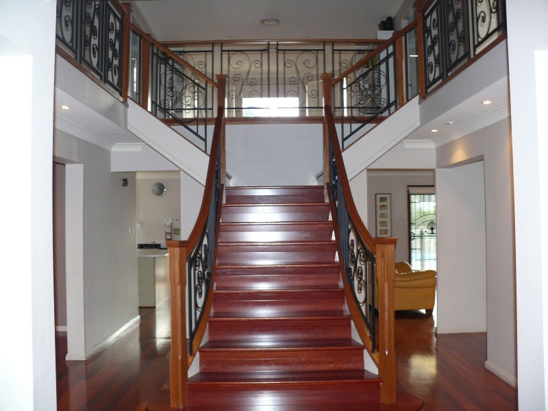 21 Vasta Ave, Moorebank NSW 2170