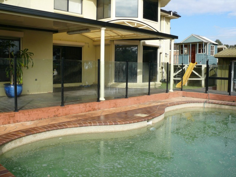 21 Vasta Ave, Moorebank NSW 2170