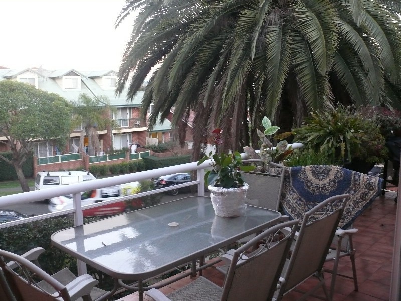 3/72-74 Reynolds Ave, Bankstown NSW 2200