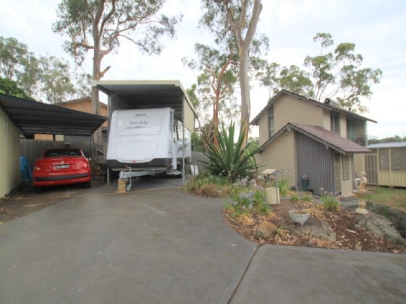 25 St Georges Cres, Sandy Point NSW 2172