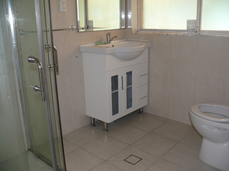 13 Adrian Street, Macquarie Fields NSW 2564