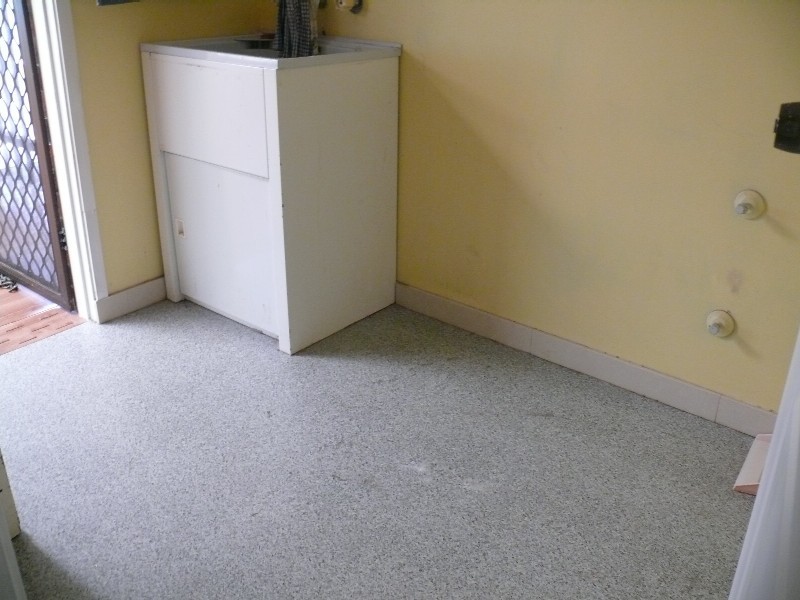 13 Adrian Street, Macquarie Fields NSW 2564